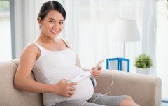 <b>杭州节段型白癜风的症状表现有什么呢</b>